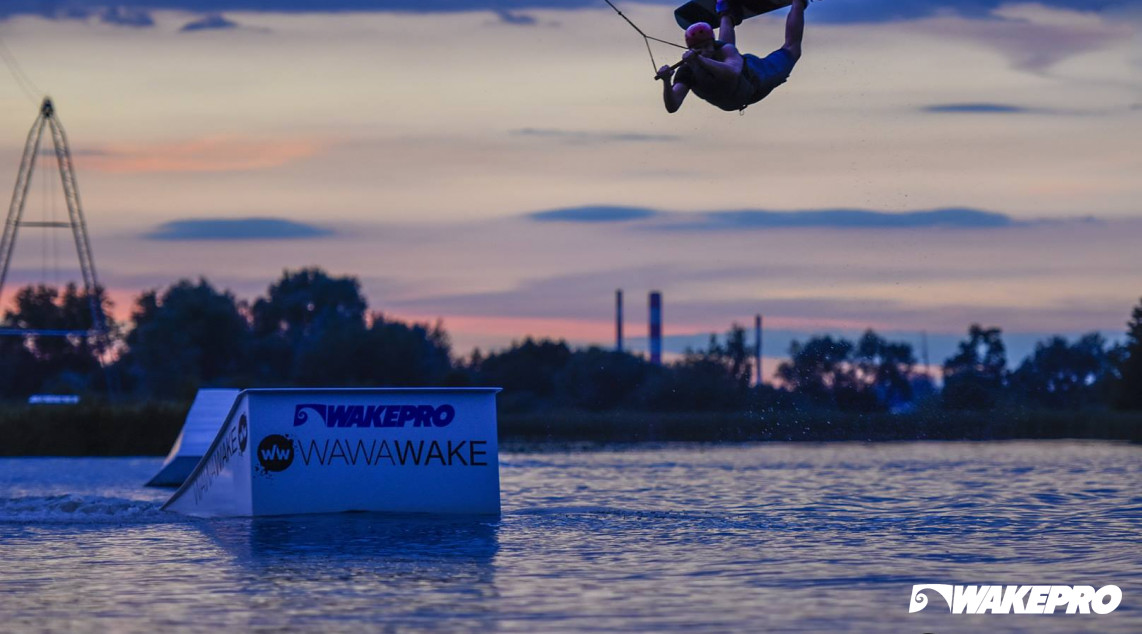 Wakepro obstacles in WaWa Wake