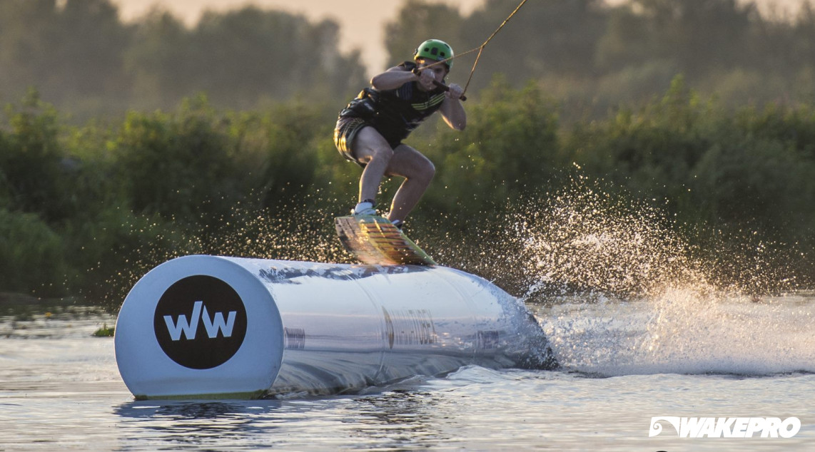 Wakepro obstacles in WaWa Wake