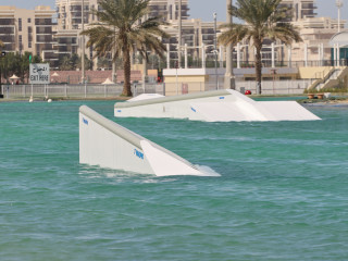 Obstacles du wakepark 