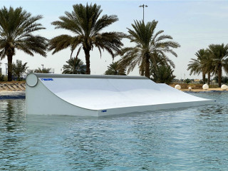 Rohr-Wakeboard