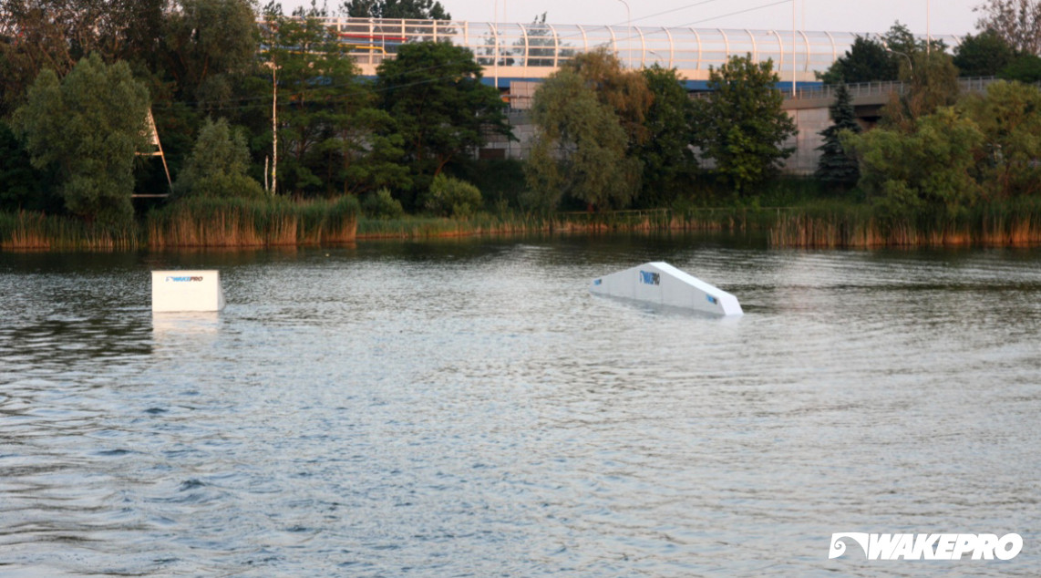 Wakepro obstacles in Wakepark Wrocław