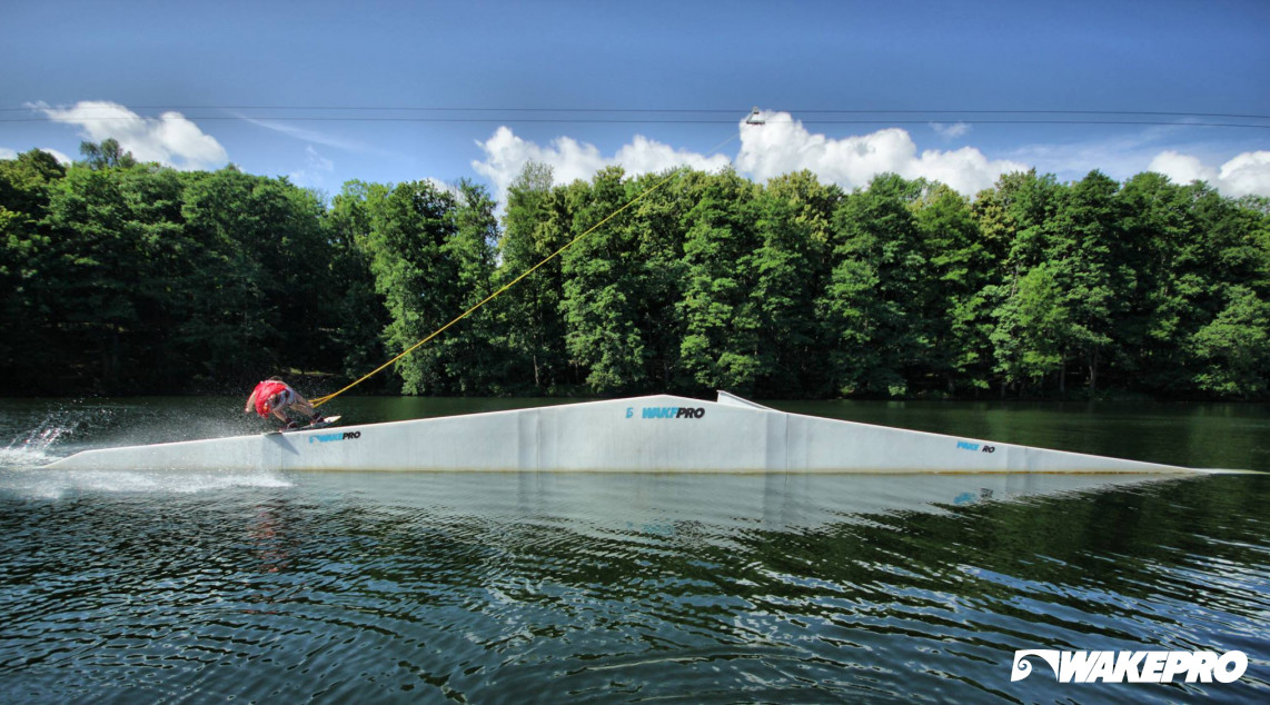 Wakepark Giżycko - Wakepro przeszkody